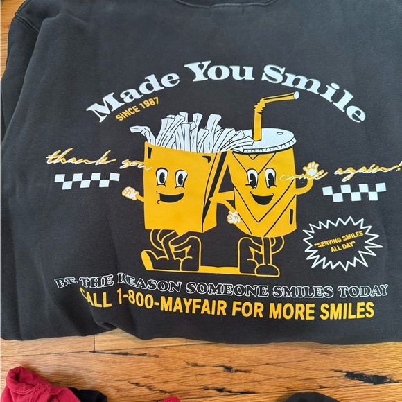 Mayfair Group Made You Smile Sweatshirt - Picture 3 of 4